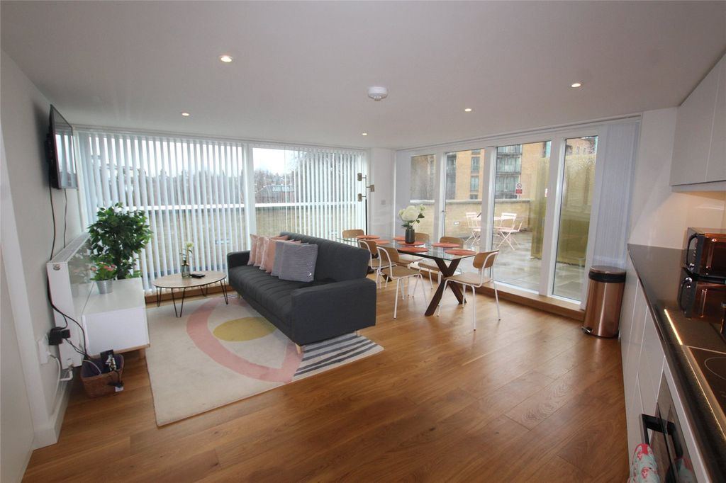 Property photo 1 of 8 Picture No. 03