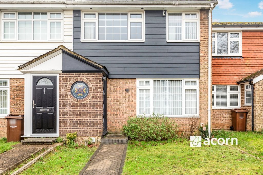 Property photo 3 of 10 External