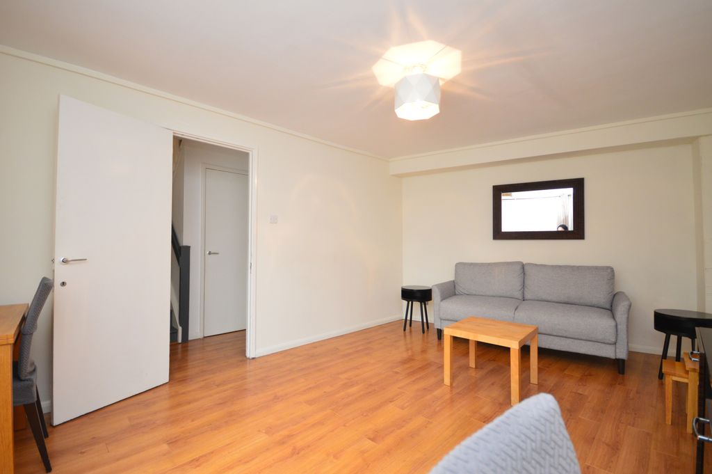 Property photo 3 of 13 Gallery