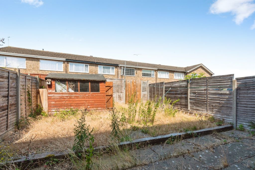 Property photo 2 of 17