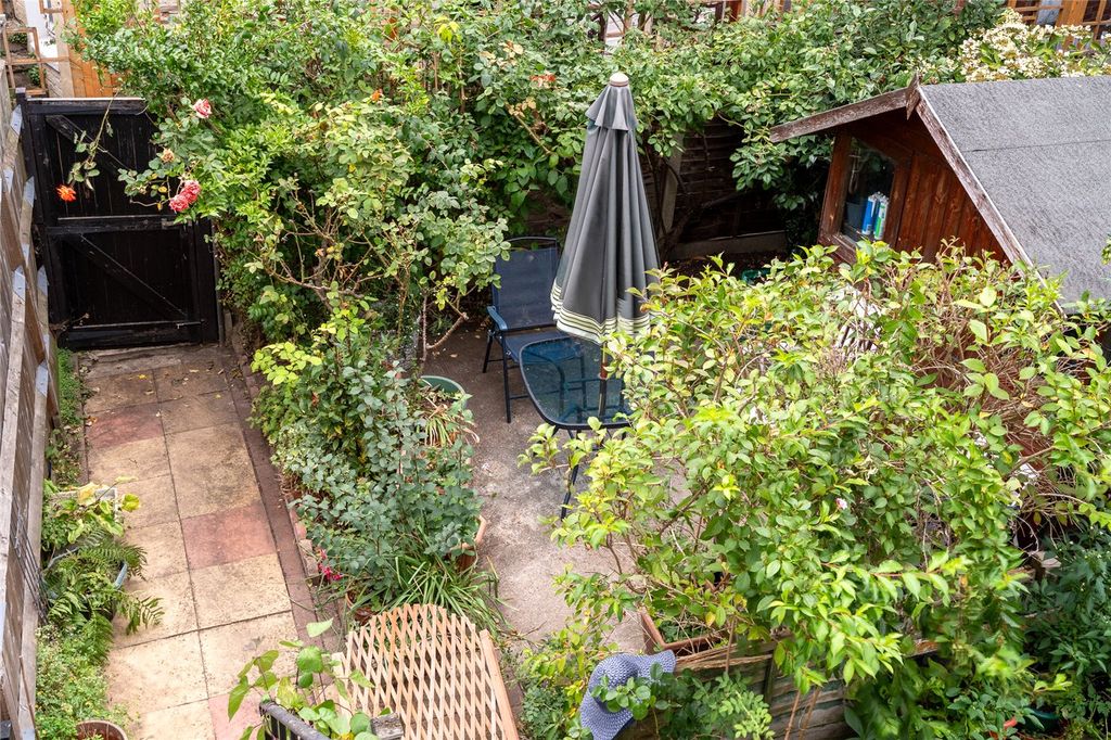 Property photo 3 of 14 Picture No. 04