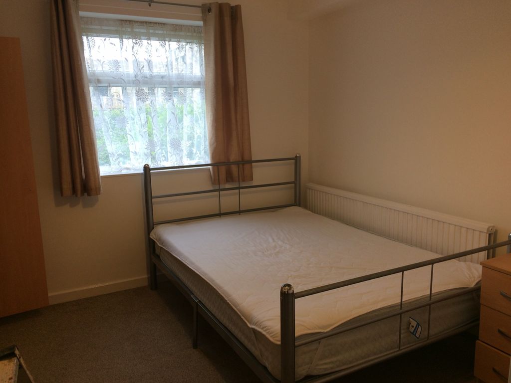 Property photo 1 of 3