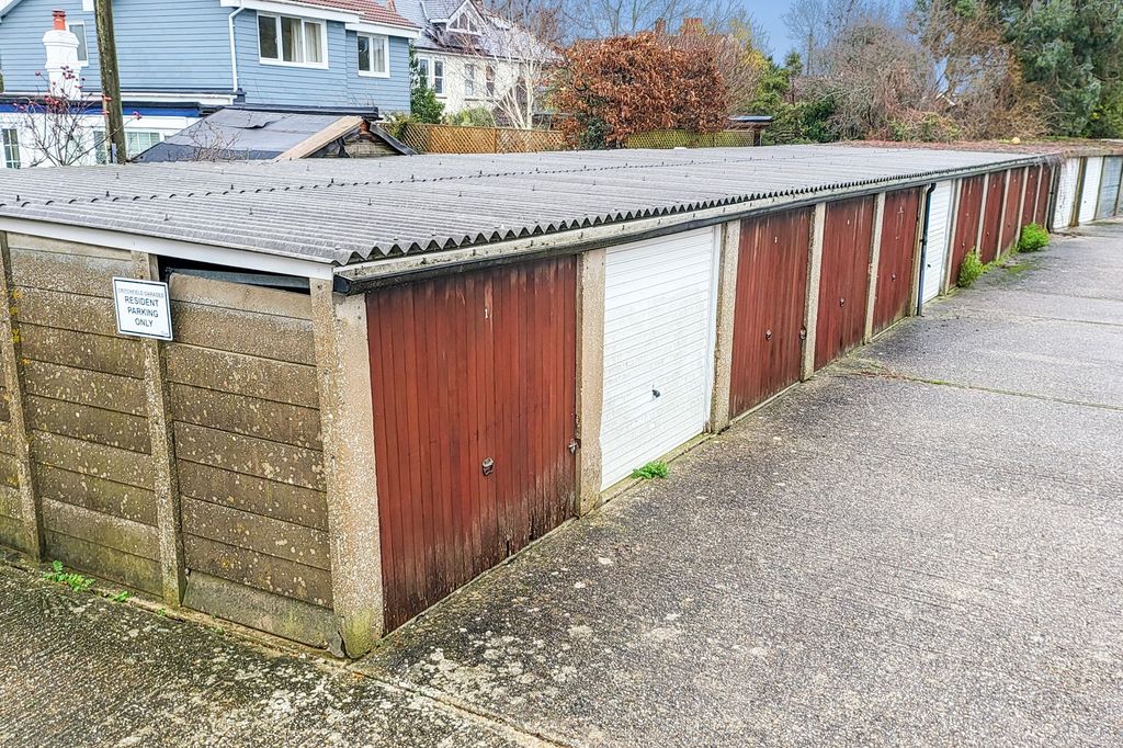 Property photo 3 of 8 Garages At Critchfield Road, Bosham, Chichester, West Sussex, Po18 8Hh