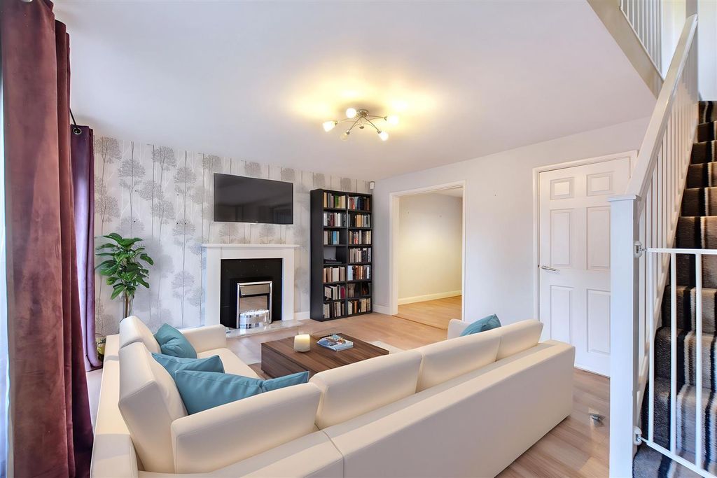 Property photo 2 of 27 Ai Lounge.Jpeg