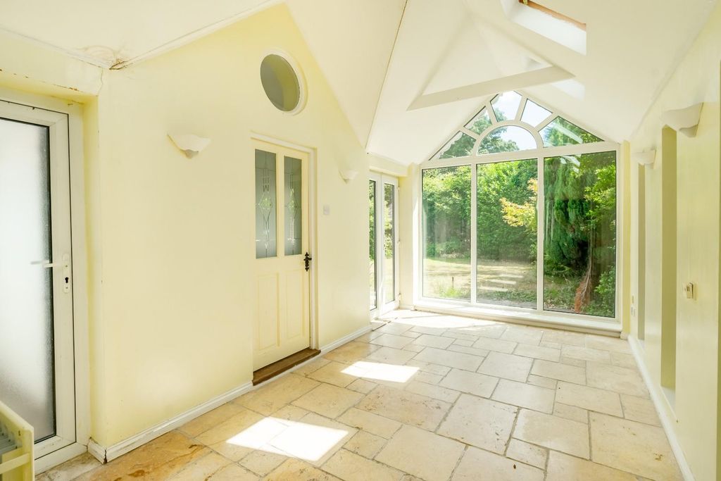 Property photo 2 of 12 23Tr-8.Jpg