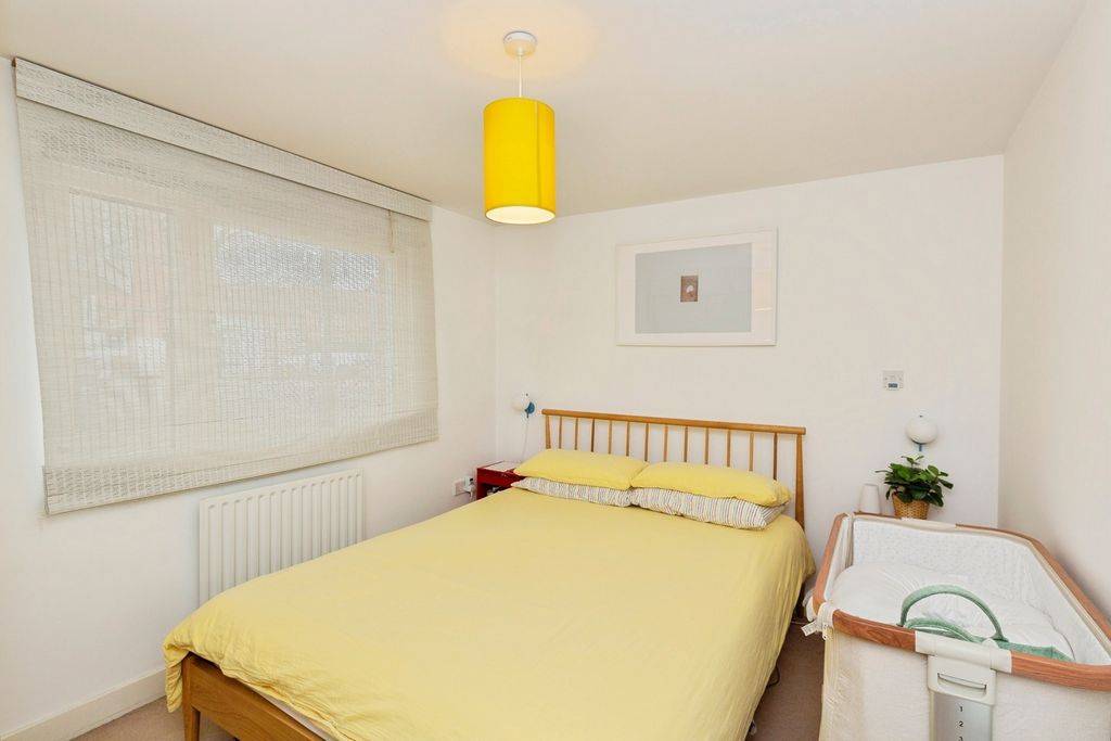 Property photo 3 of 18 Pbox-Img.Jpg