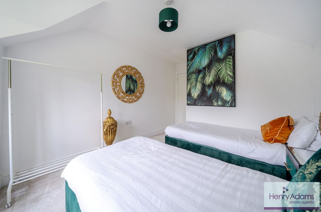 Additional image 30 of 5 bed detached house for saleRamsdean Road, Petersfield GU32