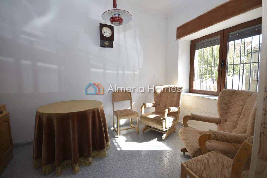 Property photo 2 of 18