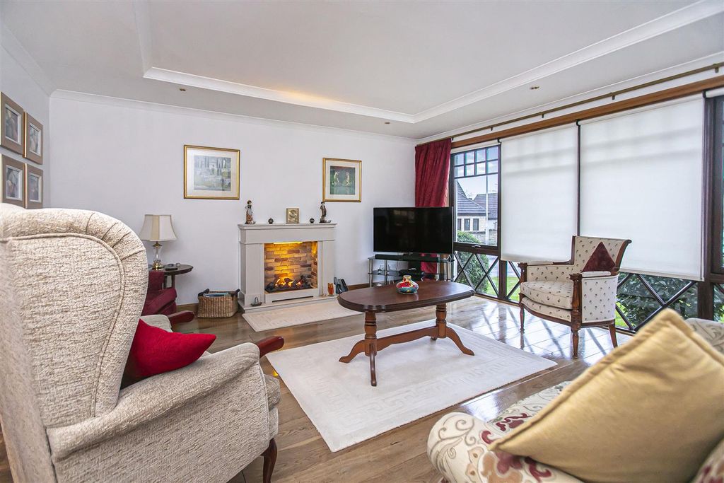 Property photo 2 of 61 Property Image 2