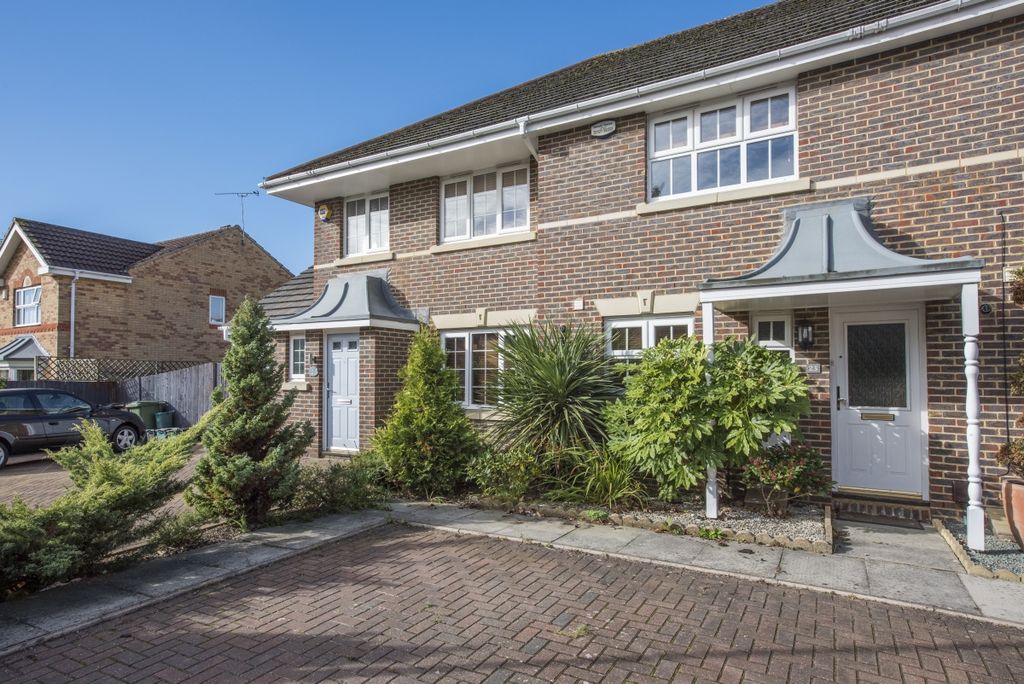 Property photo 1 of 10