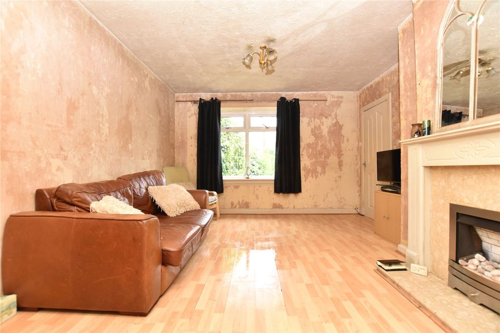 Property photo 2 of 20 Picture No. 14