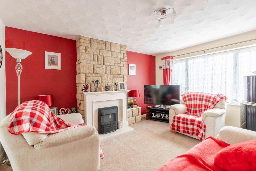 Property photo 3 of 15 3