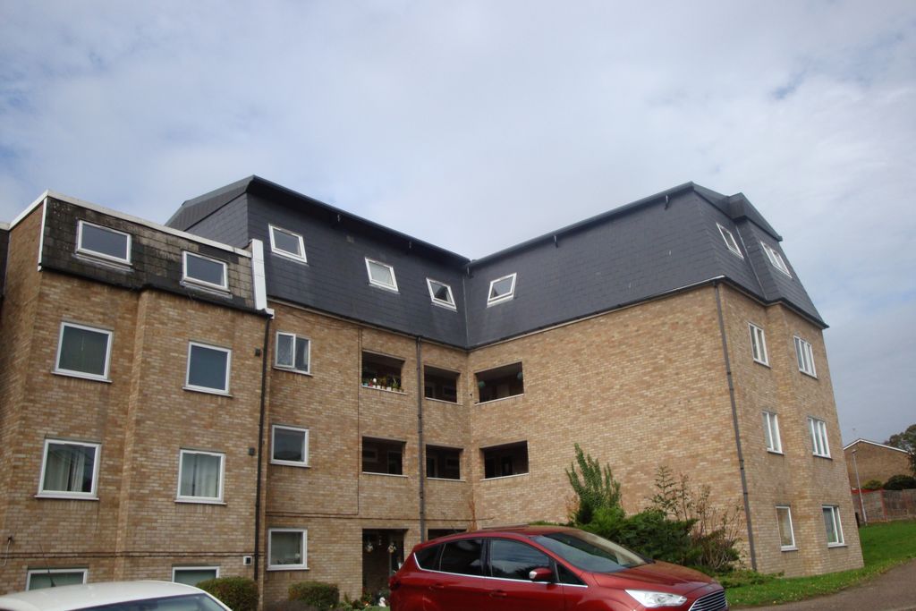 Property photo 1 of 20