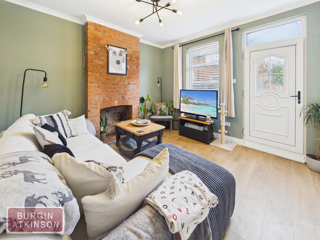 Property photo 2 of 26 Cam01619G0-Pr0199-Still001.Jpg