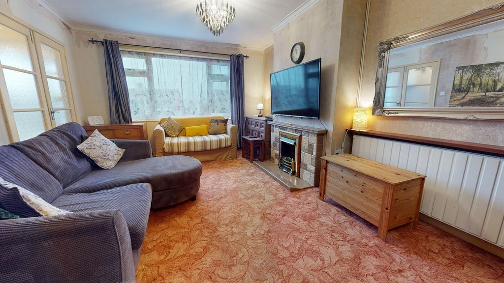 Property photo 2 of 12 St. Augustin Way