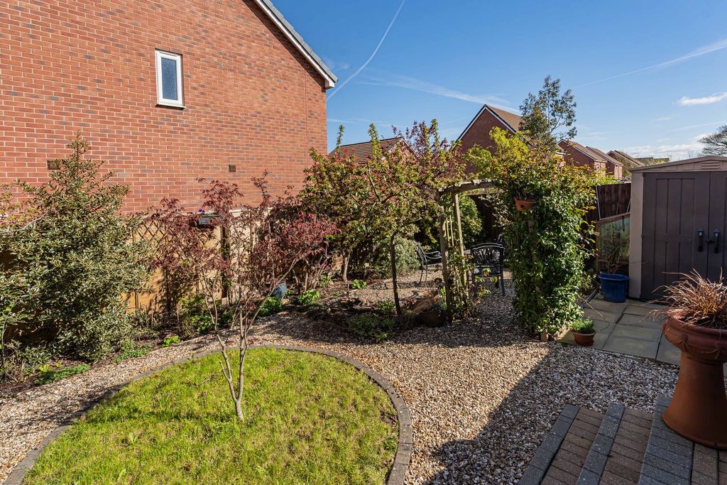 Property photo 2 of 23 3_77756