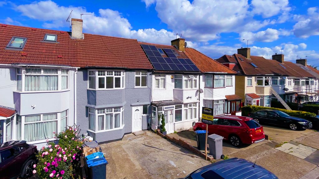 Property photo 3 of 27