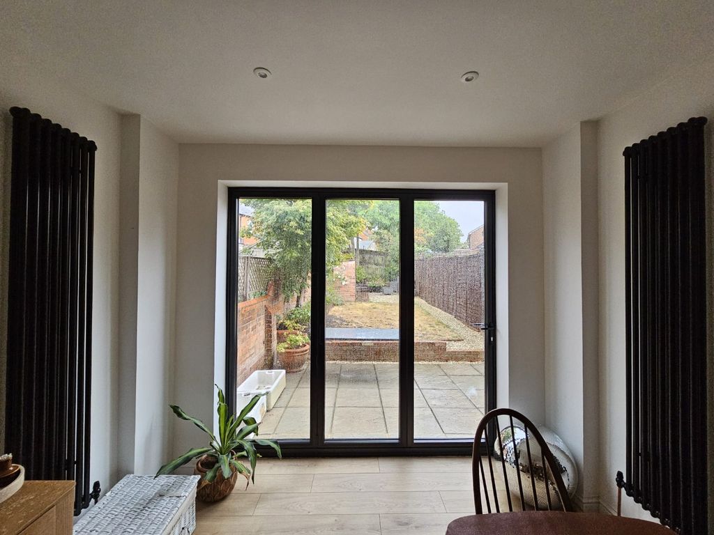 Property photo 3 of 10 5170122