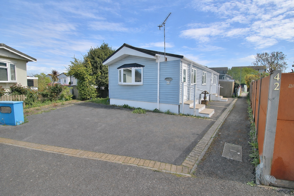 Property photo 1 of 20