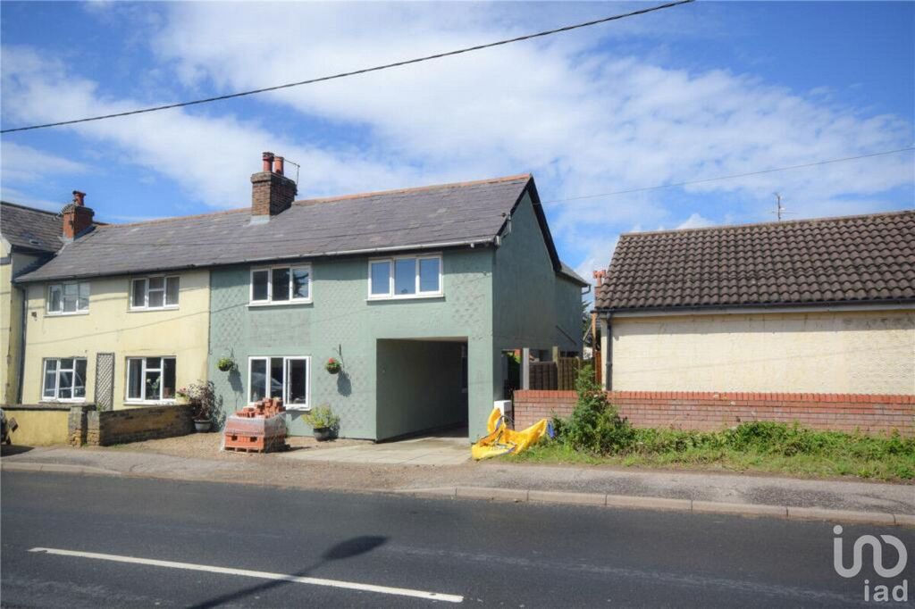 Property photo 3 of 11