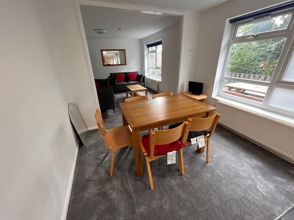 Property photo 3 of 13 Picture No. 06