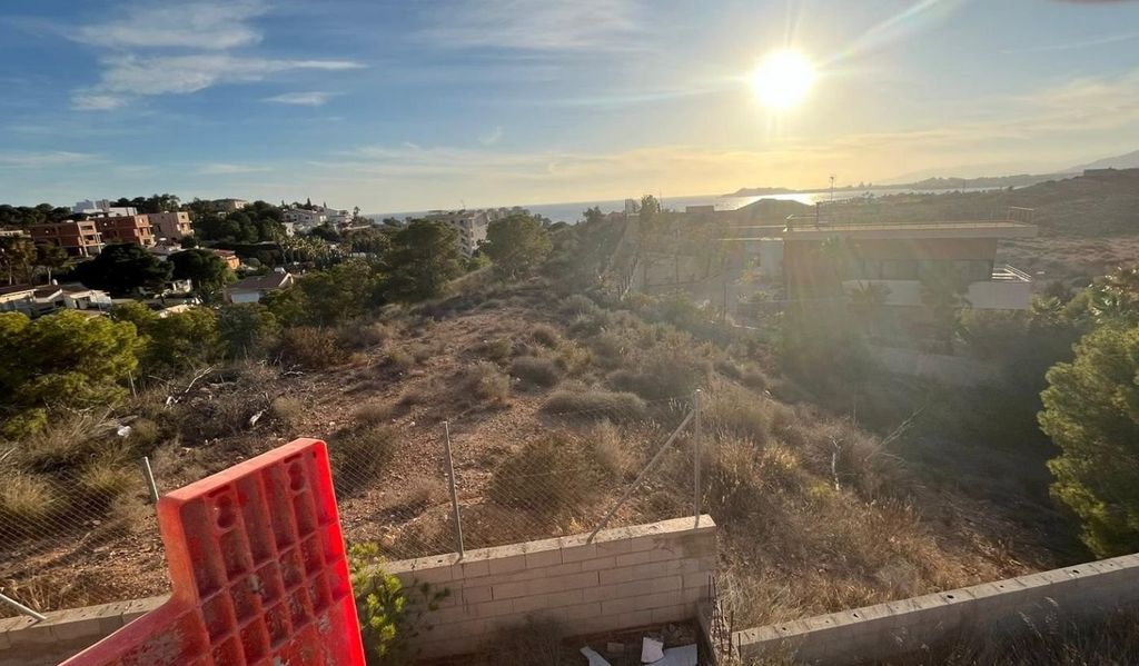 Property photo 3 of 3