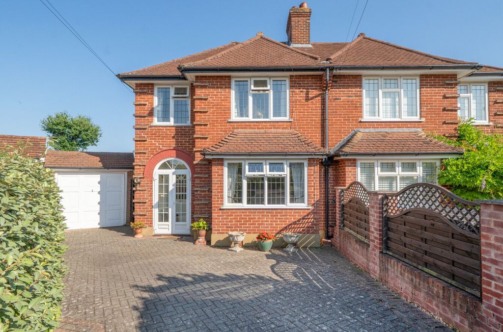 Property photo 1 of 19
