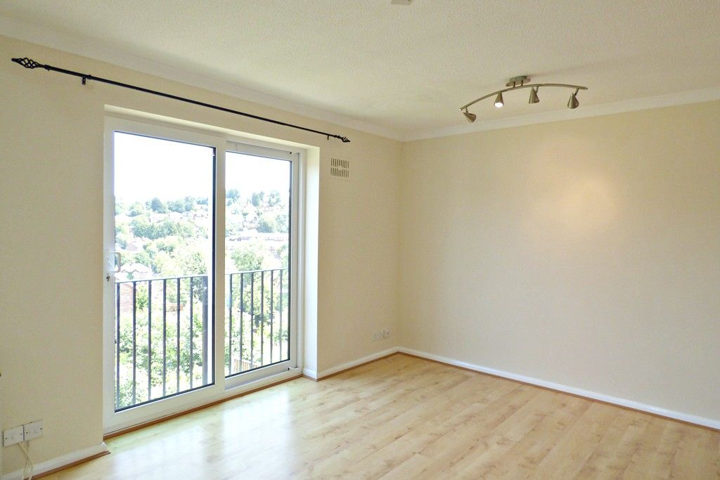 Property photo 2 of 6 2