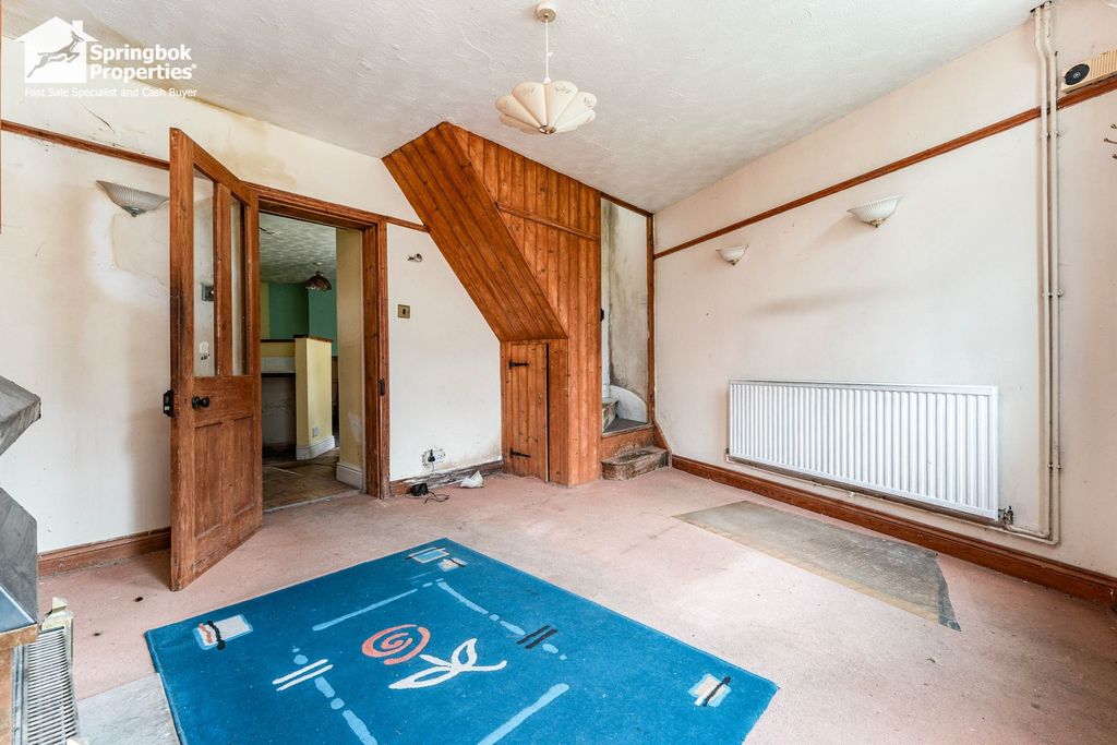 Property photo 3 of 14 Image 4