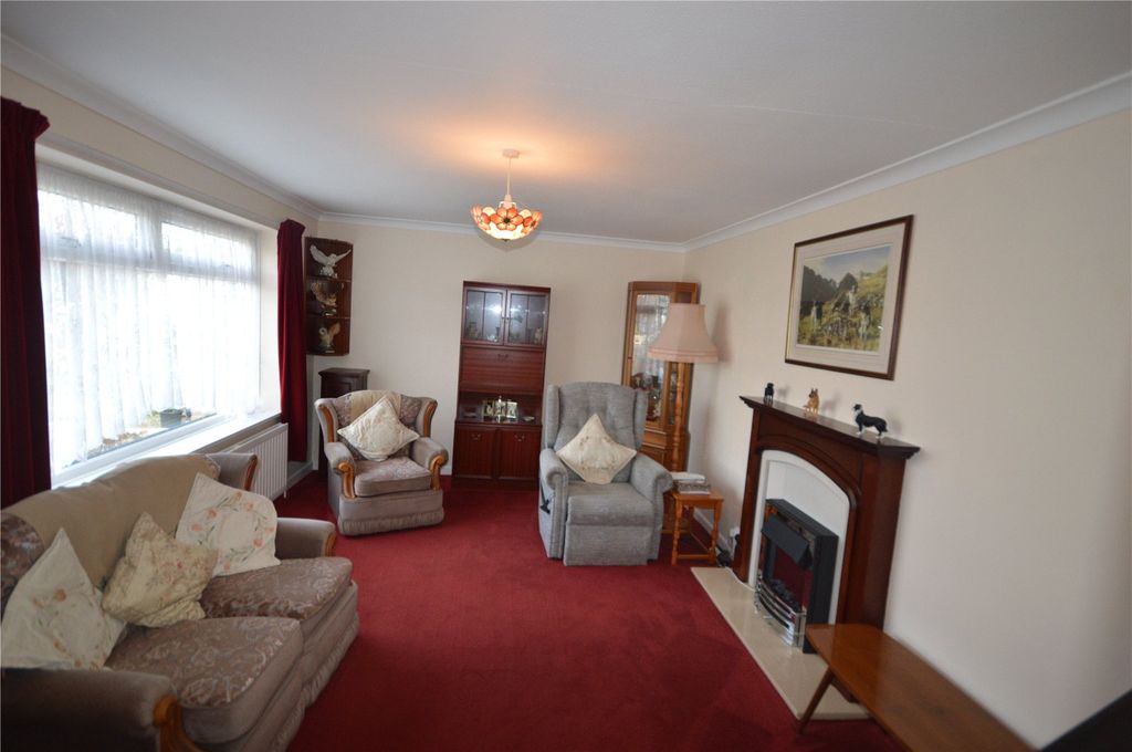 Property photo 2 of 11 Picture No. 01