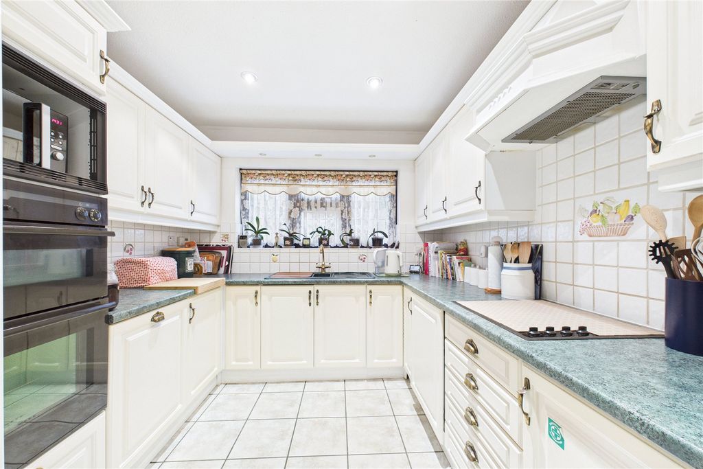 Property photo 2 of 9 Picture No. 03