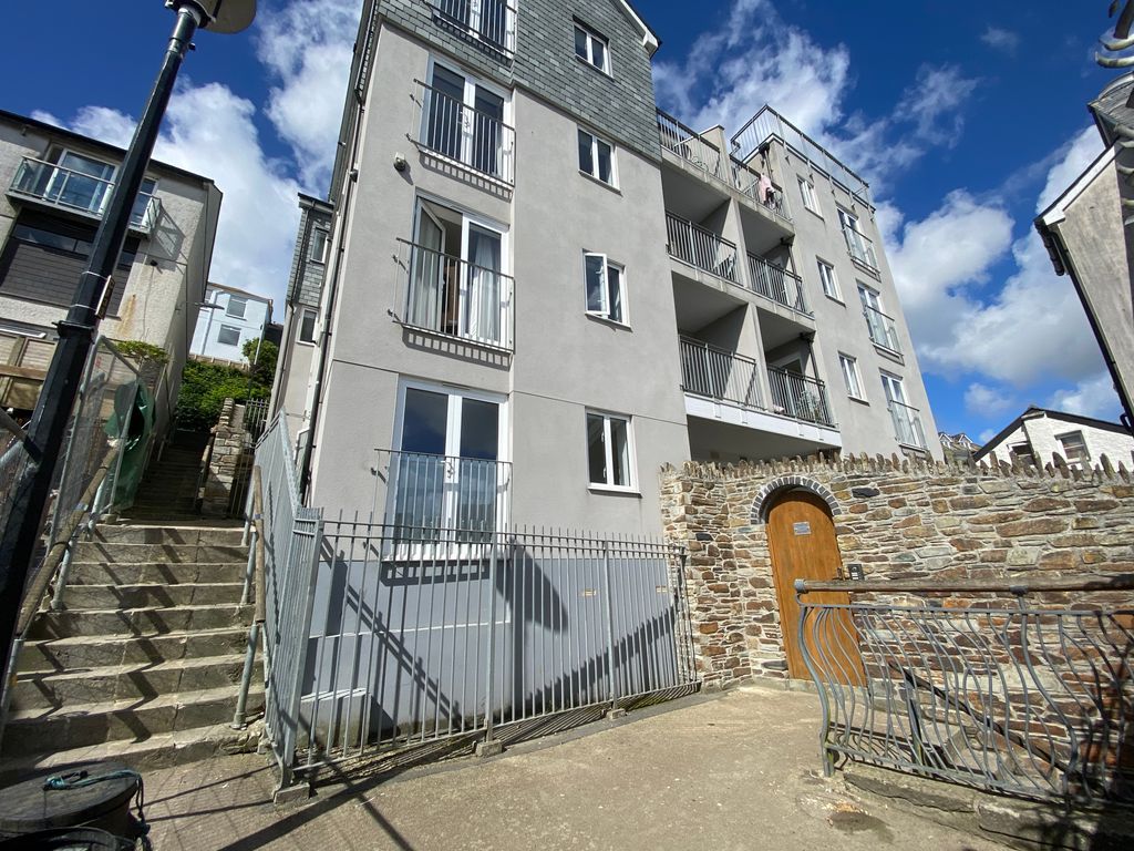 Property photo 1 of 39