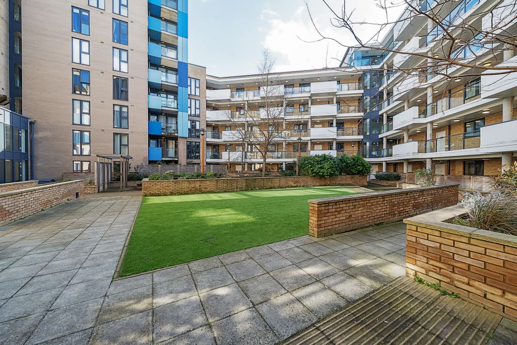 Property photo 1 of 9 1094866 (1)