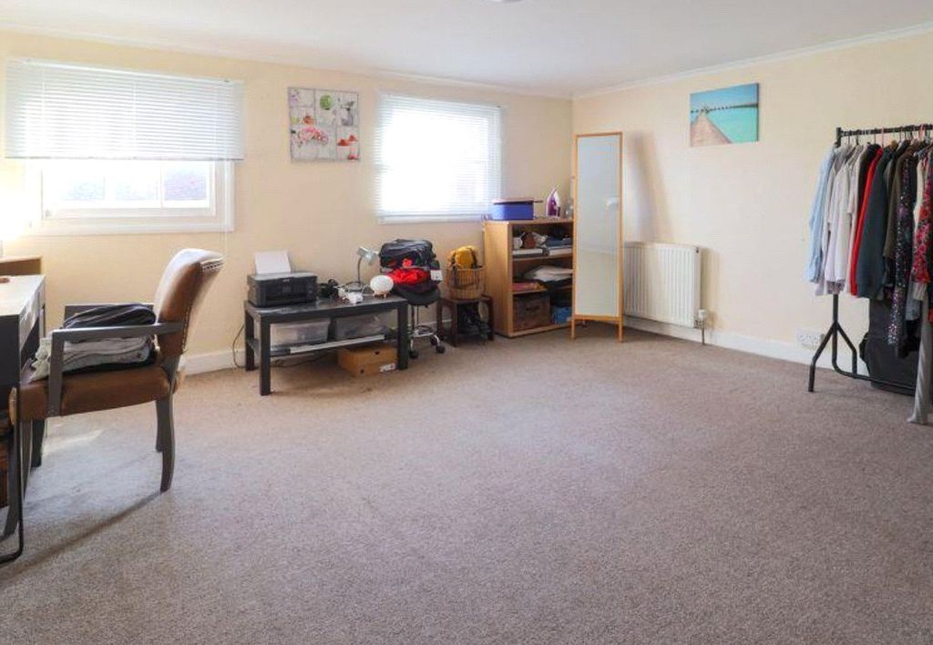 Property photo 2 of 5 Picture No. 02