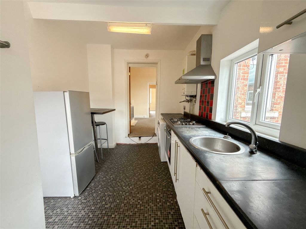 Property photo 2 of 15 Kitchen