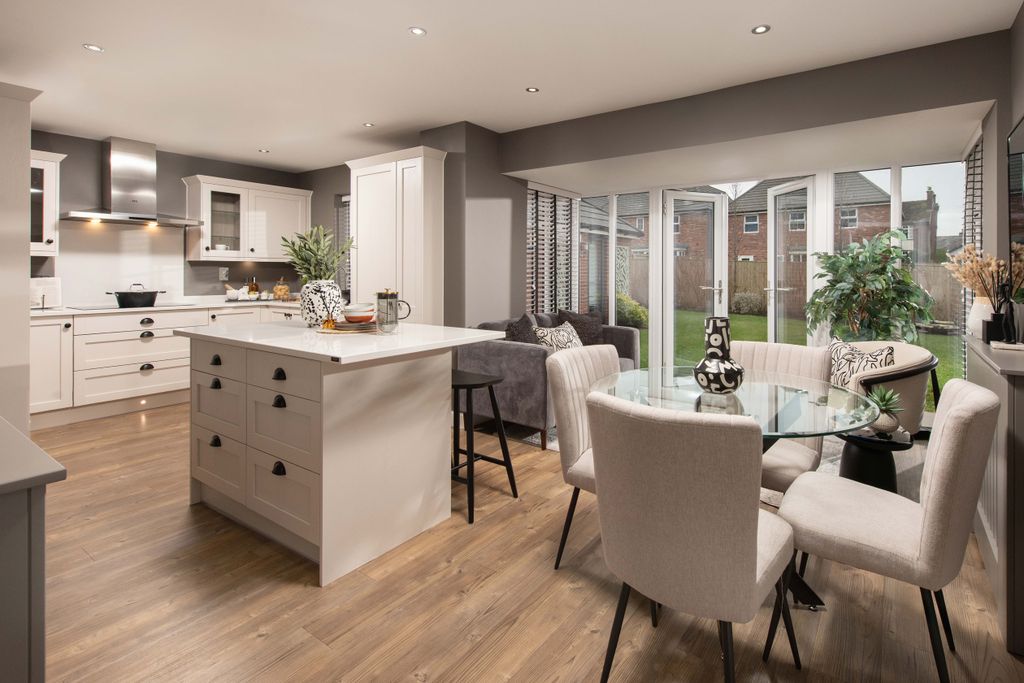 Property photo 1 of 10 Winstone Kitchen