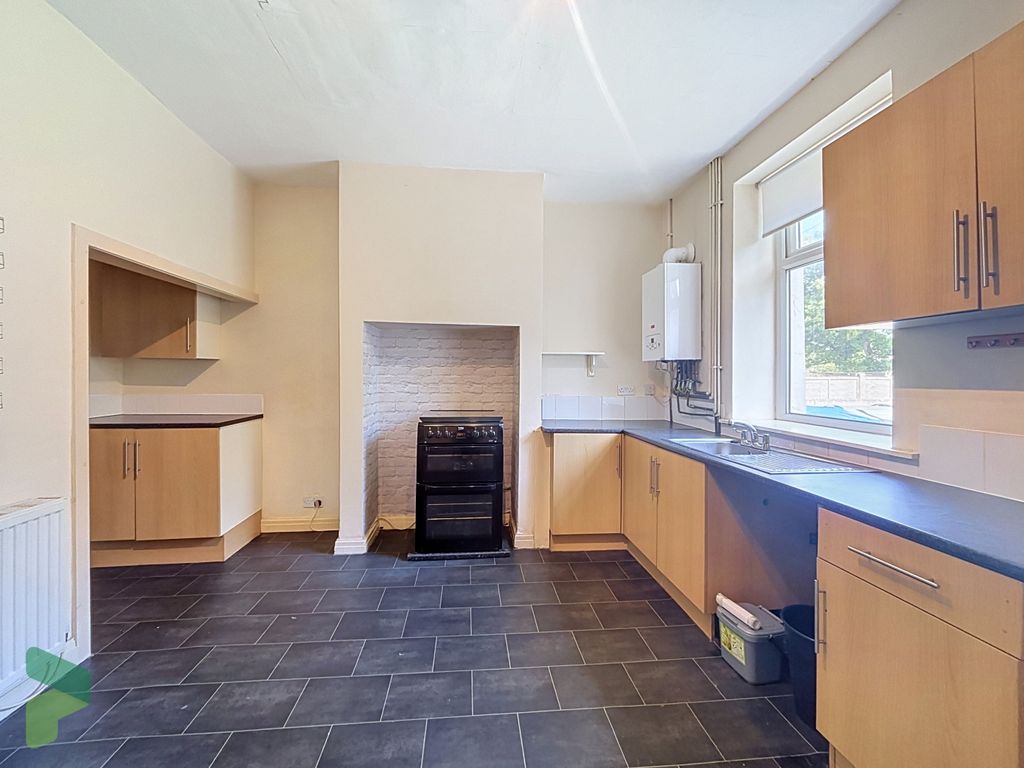 Property photo 3 of 10 Fitted Dining Kitchen