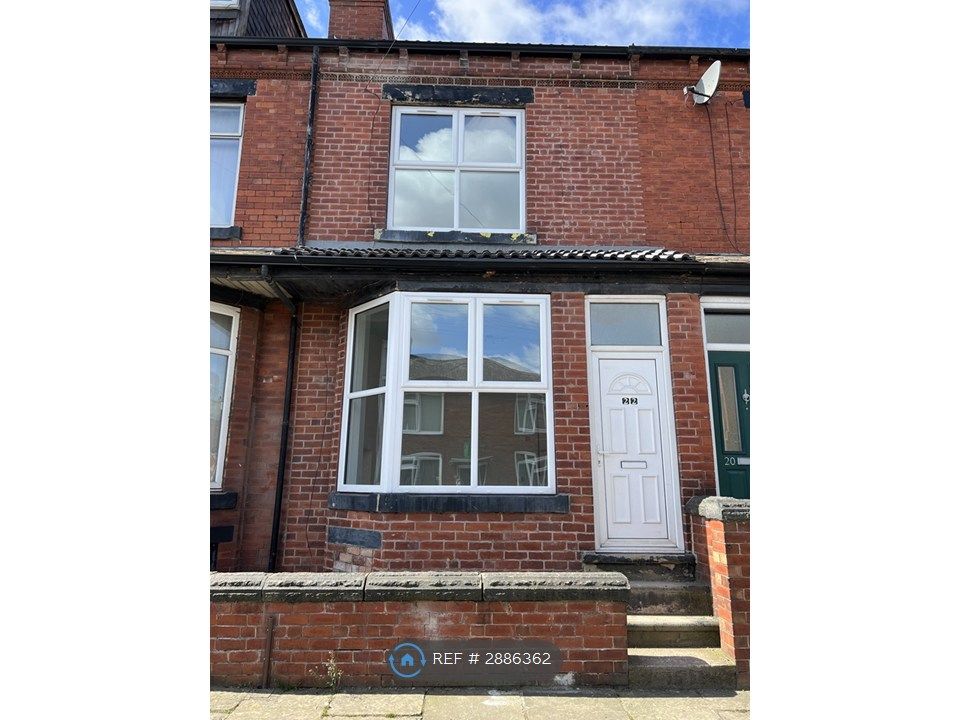 Property photo 2 of 29