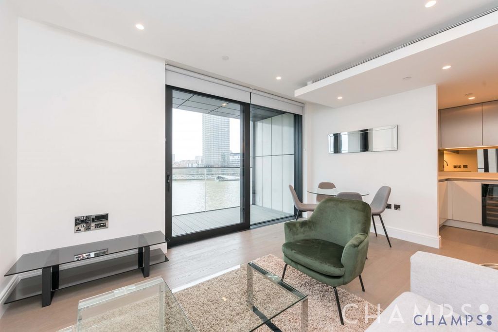 Property photo 1 of 16 2 Bed To Rent, The Dumont, Albert Embankment, Vauxhall, Se1