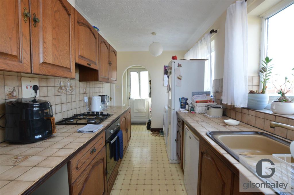 Property photo 2 of 9 Dsc_1372.Jpg