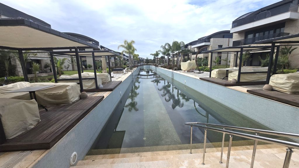 Property photo 1 of 20 Indulgent Detached Belek Villa For Sale Near Golf Courses & Beaches - Main View Of The Villas And Pool