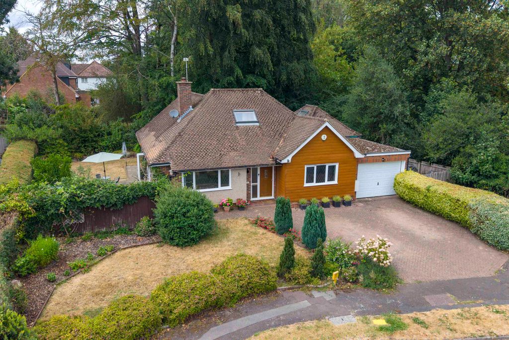 Property photo 1 of 16
