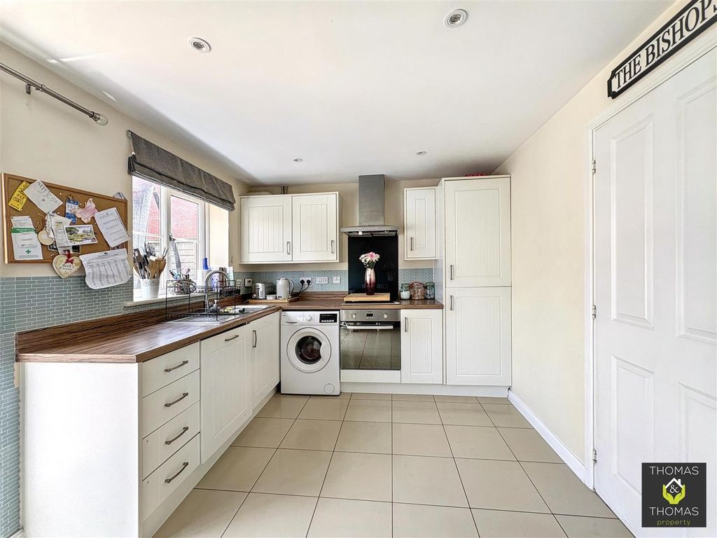 Property photo 3 of 8 Img_3400.Jpg