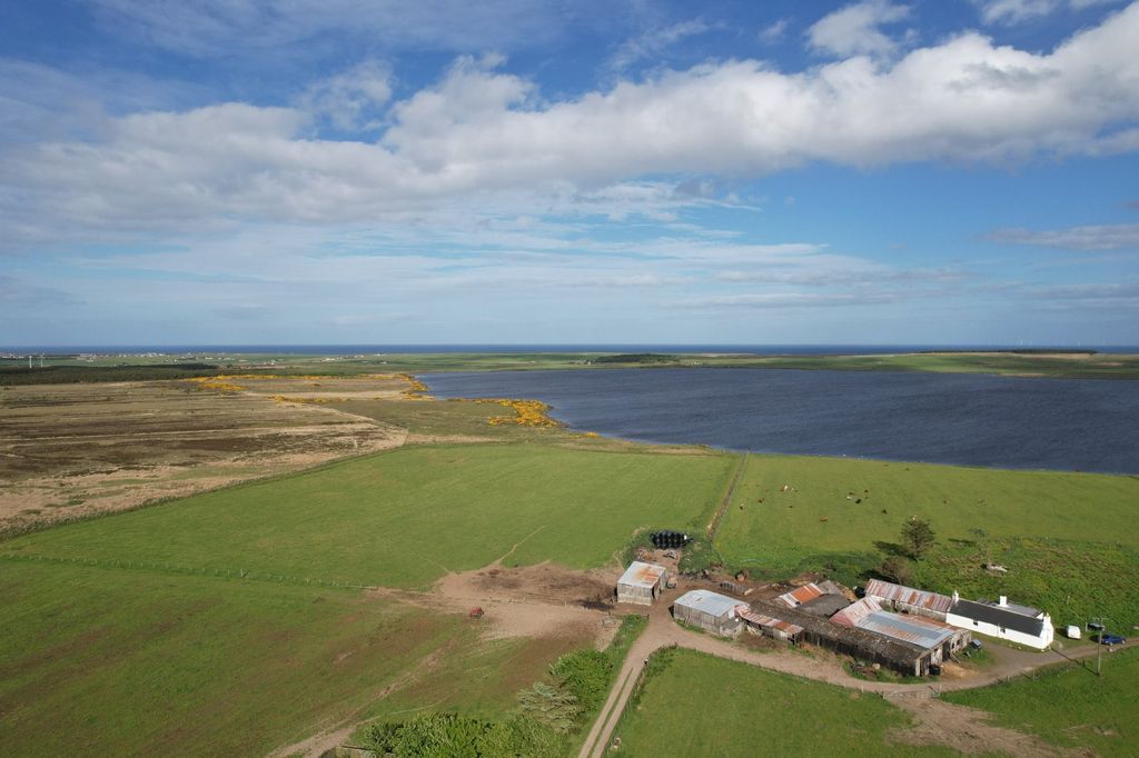 Property photo 1 of 18 Kinlochy Farm