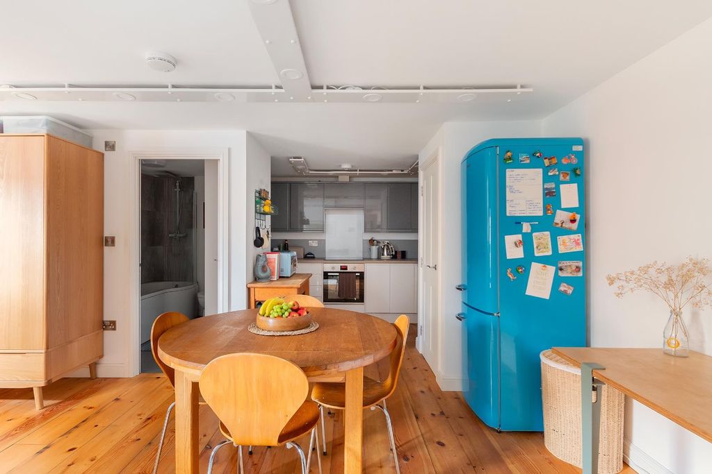 Property photo 3 of 26 0P3Mbr - Reception F.Jpg