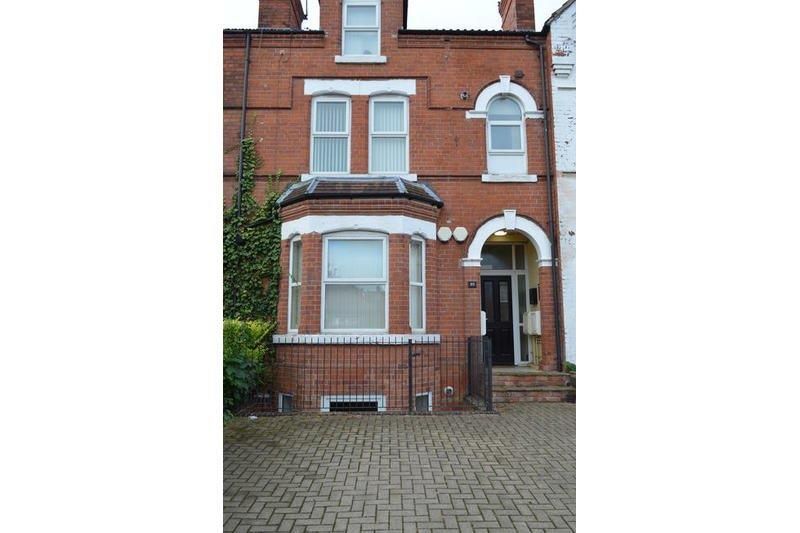 Property photo 1 of 9 2 Bedroom Apartment For Rent In Town Moor