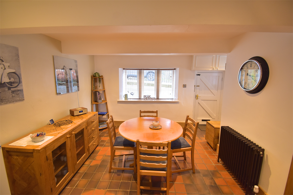 Property photo 2 of 14 Dining Room