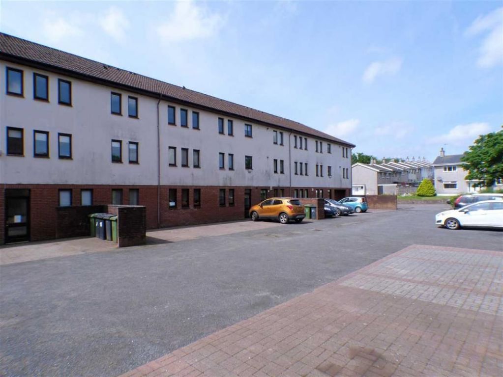 Property photo 2 of 10