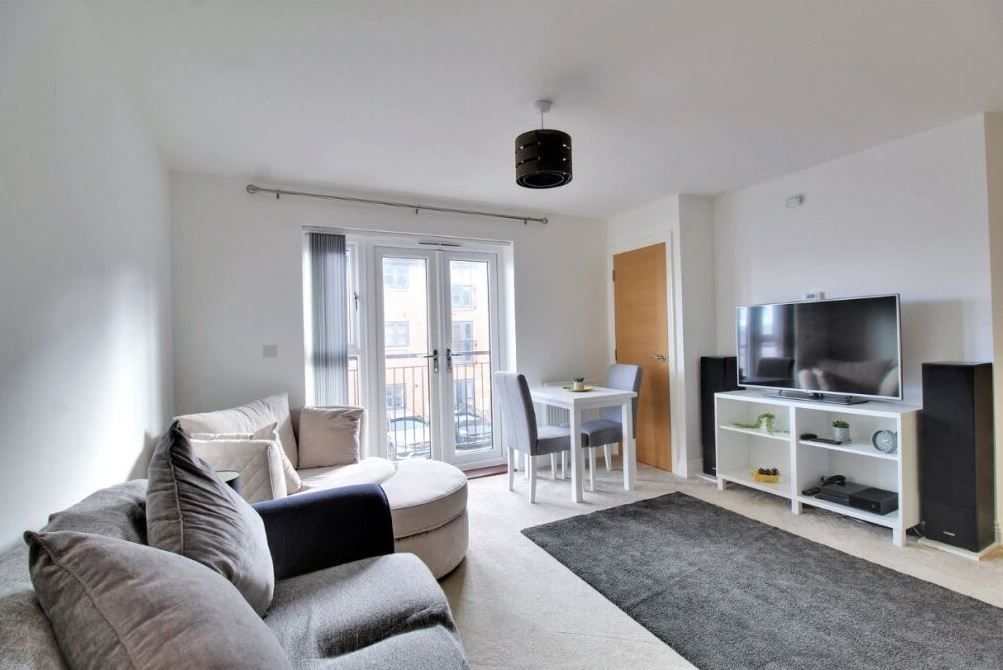 Property photo 3 of 7 3