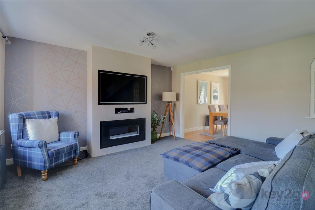 Property photo 2 of 28 Img_2690-Img_2692.Jpg